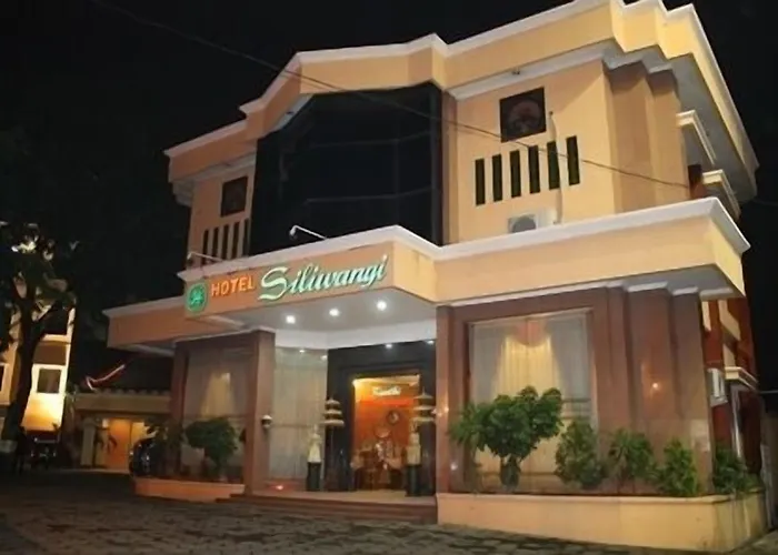 SiliwangiHotel Semarang